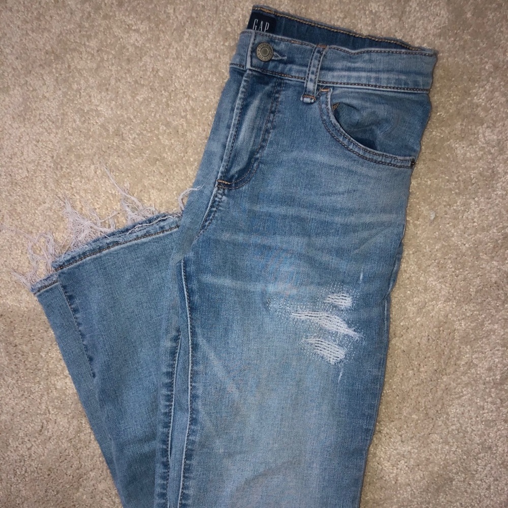 Ripped jeans